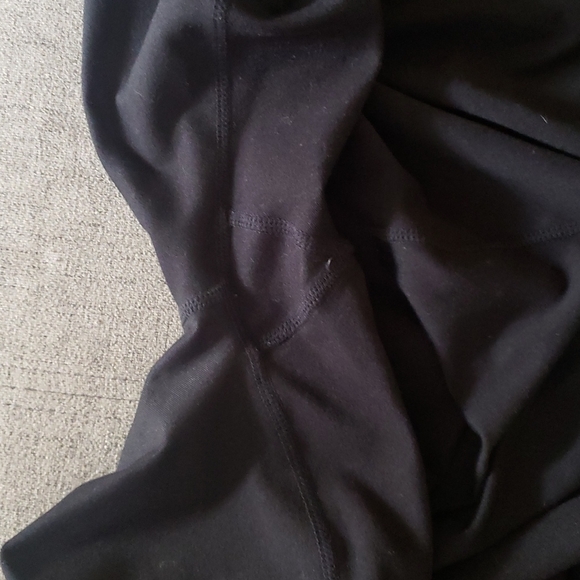 Crop Workout Tights - Picture 3 of 12